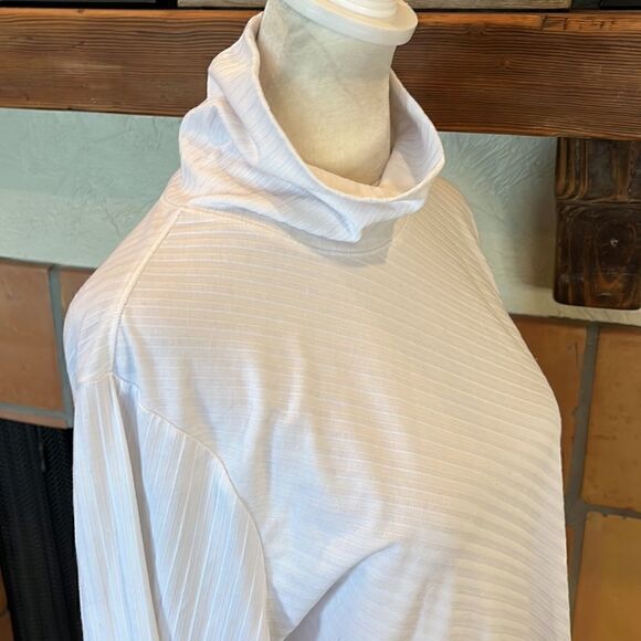 Athleta striped, white, long-sleeved, turtleneck top, L! - Picture 4 of 9
